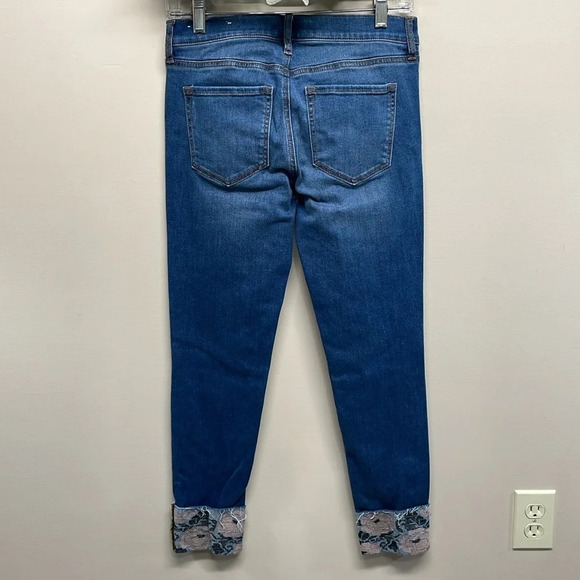 LOFT made and loved Modern Skinny Jean Floral Embroidered Cuff 26/2 - Picture 5 of 15